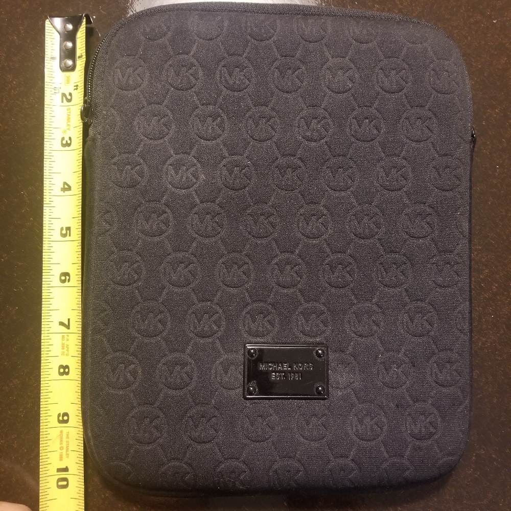 iPad case Michael Kors - Picture 2 of 4